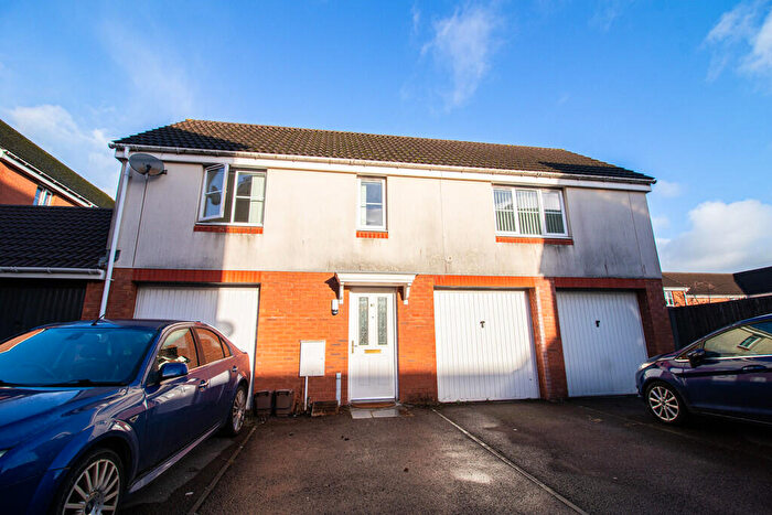 2 Bedroom Apartment To Rent In Watkins Square, Llanishen, CF14