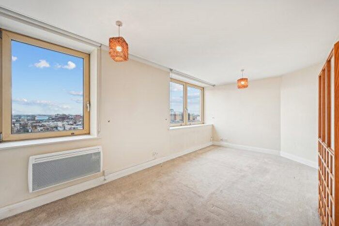 1 Bedroom Flat To Rent In Kings Road, London, SW3