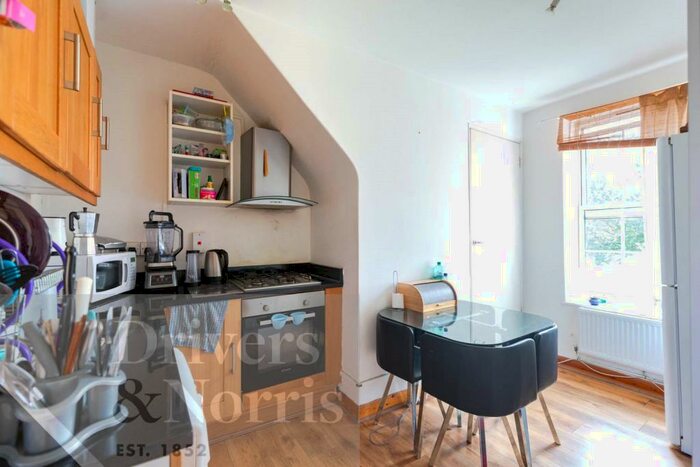 3 Bedroom Apartment To Rent In Goldie House, Hazelville Road, Archway, London, N19
