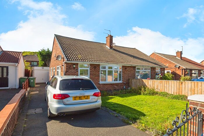 2 Bedroom Semi-Detached Bungalow For Sale In Castleton Road, Hartlepool, TS25