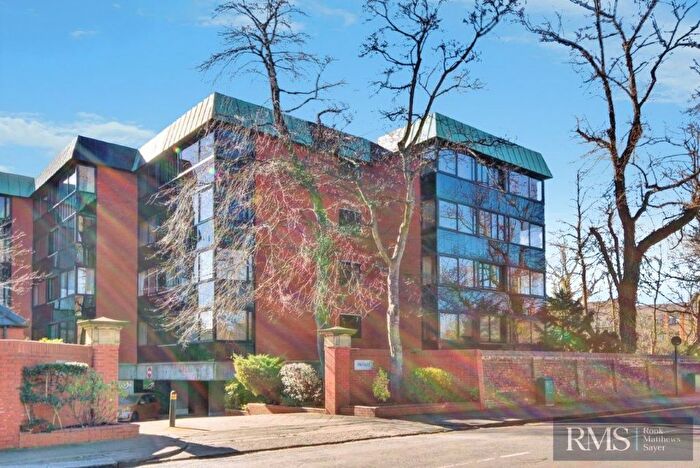 2 Bedroom Flat For Sale In Blythswood North, Osborne Road, Jesmond, Newcastle Upon Tyne, NE2