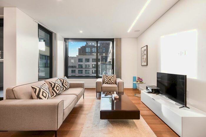 2 Bedroom Flat For Sale In Rathbone Square, Fitzrovia, W1T