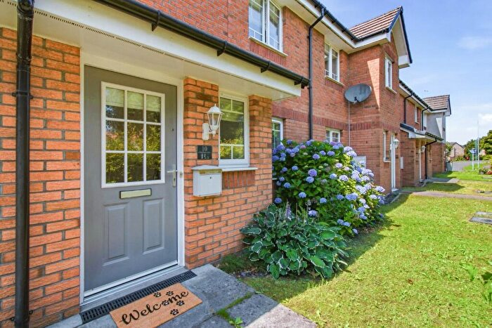 2 Bedroom Terraced House For Sale In Glenfinnan Lane, Dumbarton, West Dunbartonshire, G82