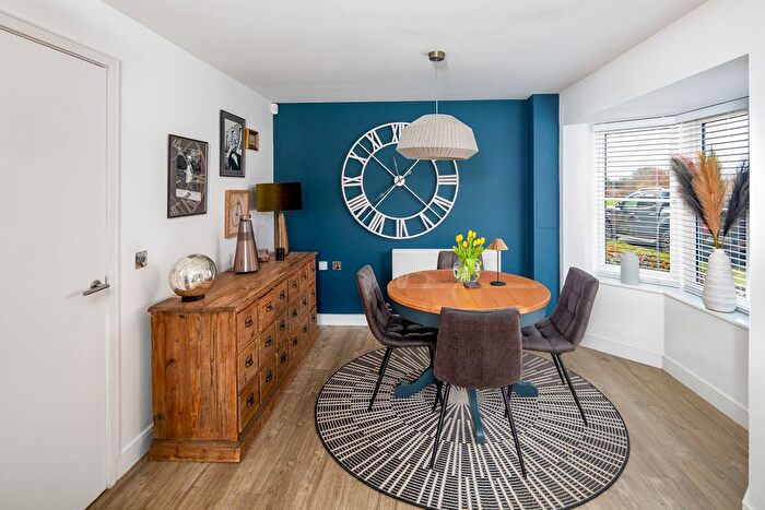4 Bedroom Detached House For Sale In The Green, Chesterton, Bicester, OX26