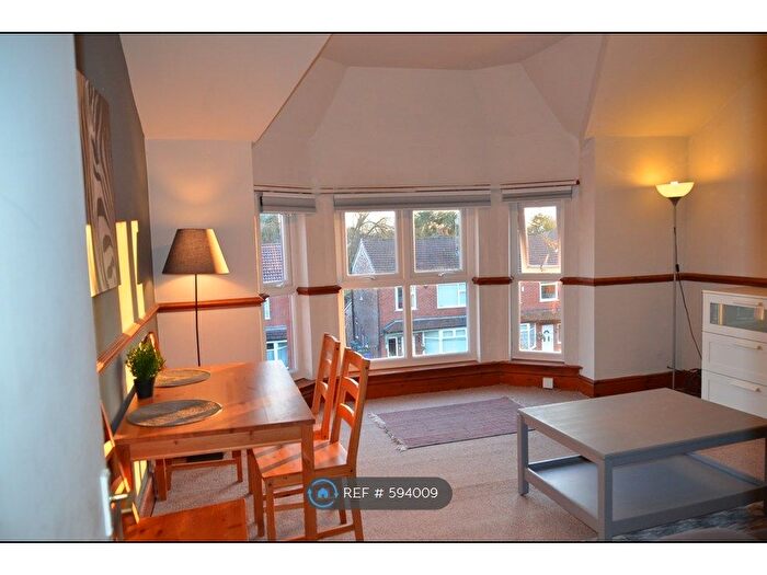 1 Bedroom Flat To Rent In Manley Rd, Whalley Range, M16