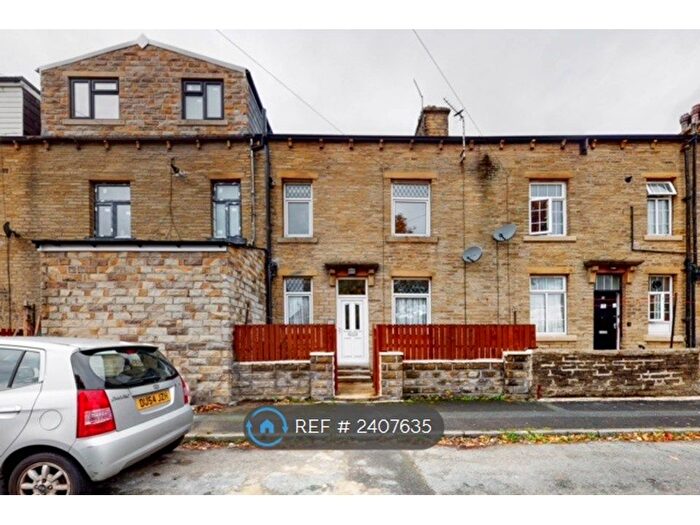 2 Bedroom Terraced House To Rent In Hartley Street, Halifax, HX1