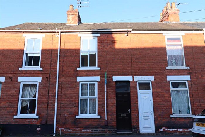 2 Bedroom Terraced House For Sale In Regent Street, Beverley, HU17