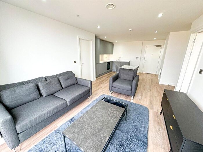 2 Bedroom Apartment To Rent In Store Street, Manchester, Greater Manchester, M1