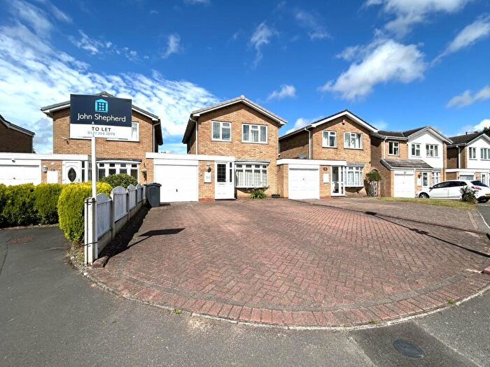 3 Bedroom Link Detached House To Rent In Lytham Close, Minworth, Sutton Coldfield, West Midlands, B76