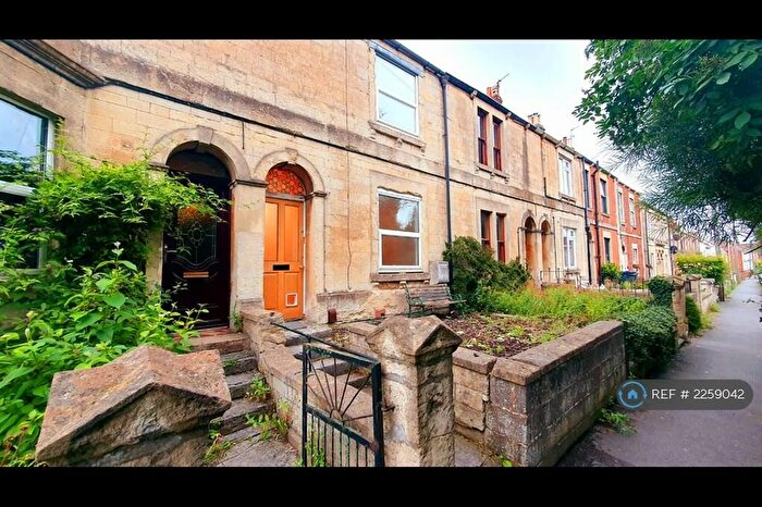 2 Bedroom Terraced House To Rent In Harford Street, Trowbridge, BA14