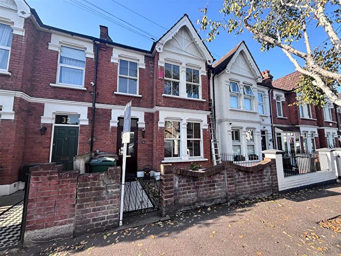 3 Bedroom Property To Rent In Haldan Road, London, E4