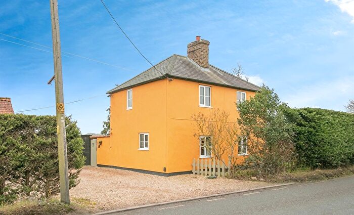 3 Bedroom Detached House For Sale In Wigborough Road, Peldon, Colchester, CO5