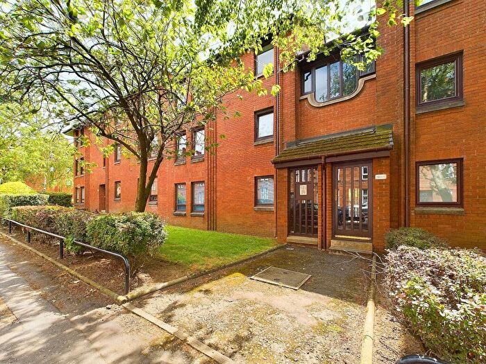 2 Bedroom Flat To Rent In Budhill Avenue, Glasgow, G32