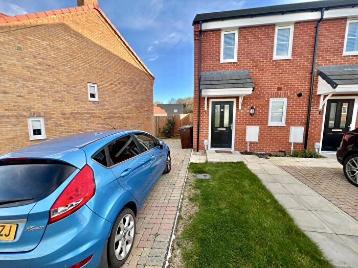 2 Bedroom Terraced House To Rent In Oak Tree Lane, Norwich, NR6