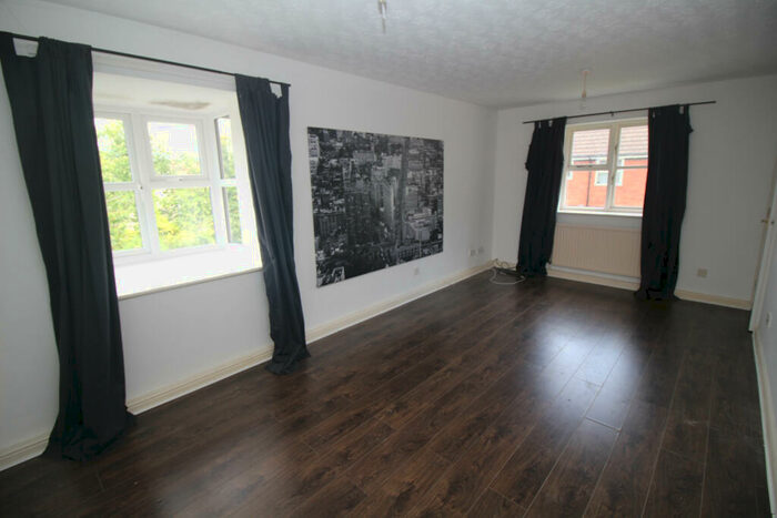 2 Bedroom Apartment To Rent In Hyndman Court, Sheader Drive, Salford, Lancashire, M5