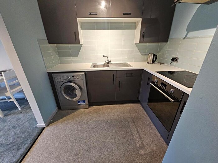 1 Bedroom Flat To Rent In Clarendon Road, Leeds, LS2