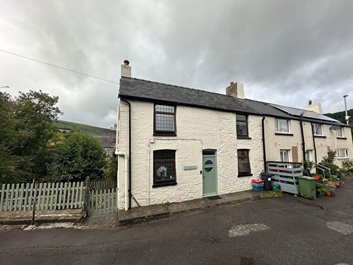 2 Bedroom Semi-detached House For Sale In Sennybridge, Brecon, LD3