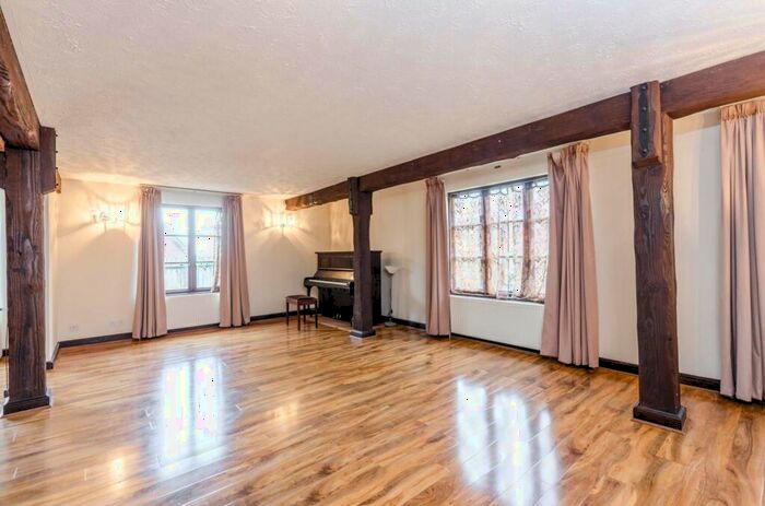 4 Bedroom Detached House To Rent In Heritage View, Harrow On The Hill, Harrow, HA1