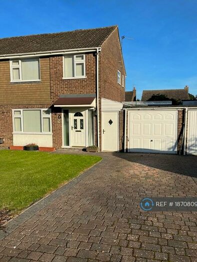 3 Bedroom Semi-Detached House To Rent In Colegrave Road, Bloxham, Banbury, OX15