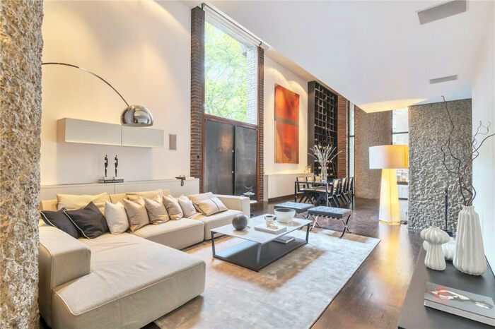 5 Bedroom Apartment To Rent In Aldersgate Street, London, EC1A