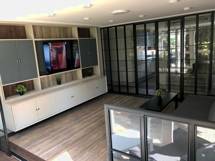 3 Bedroom Flat To Rent In Horne House, Master Gunner Place, London, Se, SE18