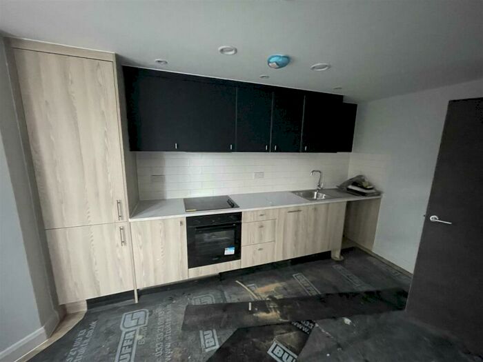 1 Bedroom Flat To Rent In Commercial Road, Poole, BH14