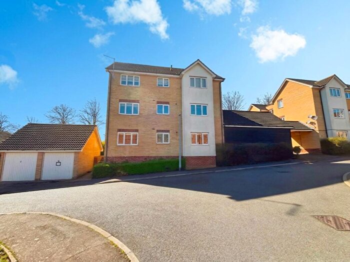 2 Bedroom Apartment To Rent In Harris Green, Dunmow, Essex, CM6