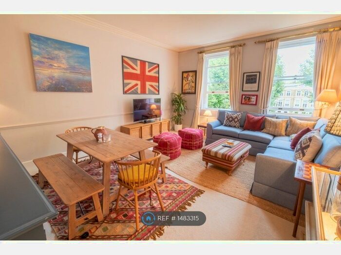 2 Bedroom Flat To Rent In Earls Court Square, London, SW5