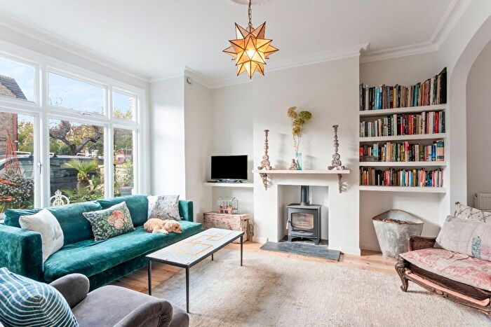 4 Bedroom Terraced House To Rent In Grosvenor Avenue, London, SW14