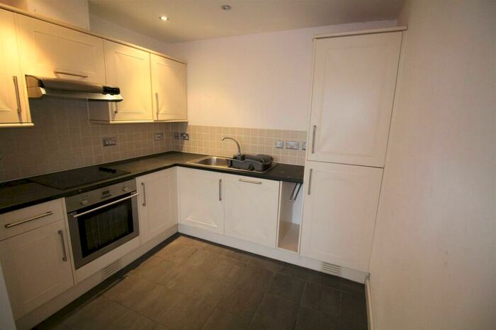 2 Bedroom Flat To Rent In Lindon Court, Coton Meadows, CV23