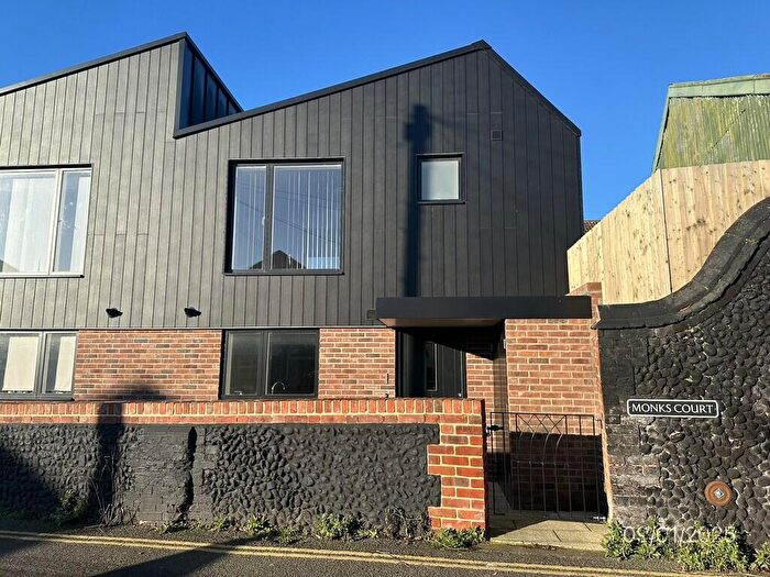 2 Bedroom End Of Terrace House To Rent In Friarscroft Lane, Wymondham, Norfolk, NR18