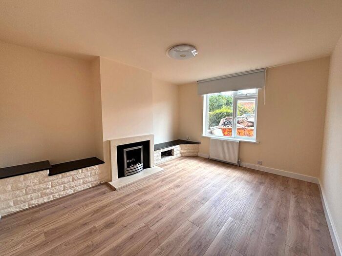 3 Bedroom House To Rent In Merrivale Road, EX4
