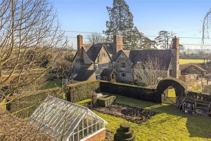 5 Bedroom Equestrian Facility For Sale In Stantway Lane, Westbury-on-Severn, Gloucestershire, GL14