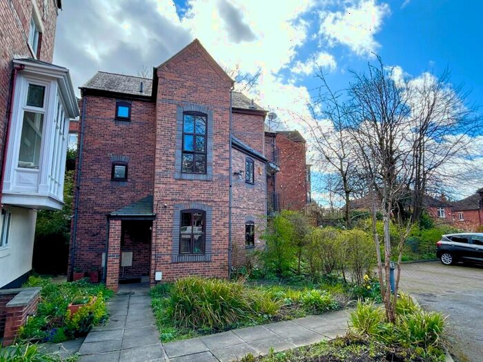 2 Bedroom Flat To Rent In Bainbrigge Road, Headingley, Leeds, LS6