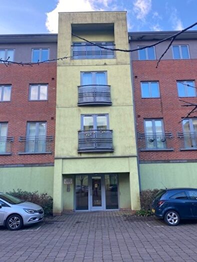 1 Bedroom Flat For Sale In Colombo Square, Worsdell Drive, Gateshead, Tyne And Wear, NE8