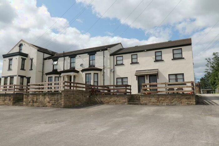 2 Bedroom Flat To Rent In Millhouse Court, Doncaster Road, Dalton, S65