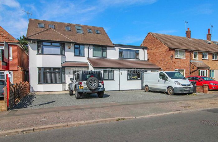 2 Bedroom Flat To Rent In Roseford Road, Cambridge, CB4