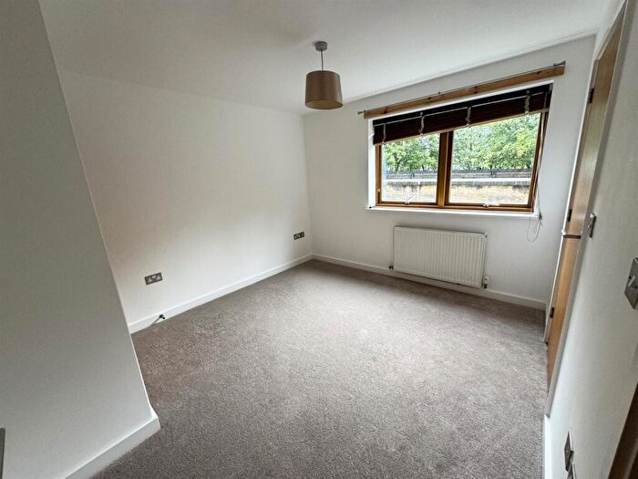 2 Bedroom Flat To Rent In Stone Arches, Sprotbrough, Doncaster, DN5