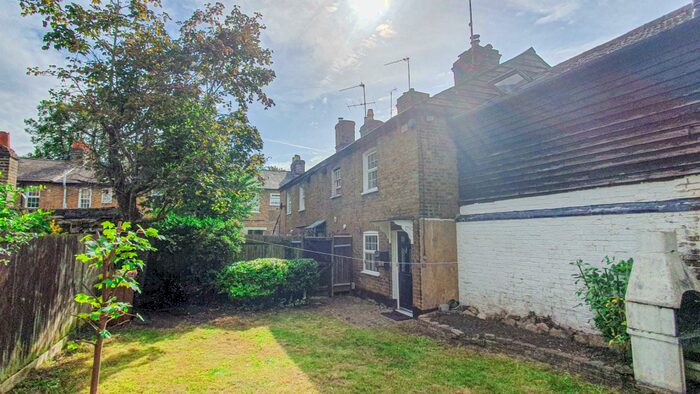 1 Bedroom Cottage To Rent In Russell Court Mews, Port Vale, Hertford, SG14