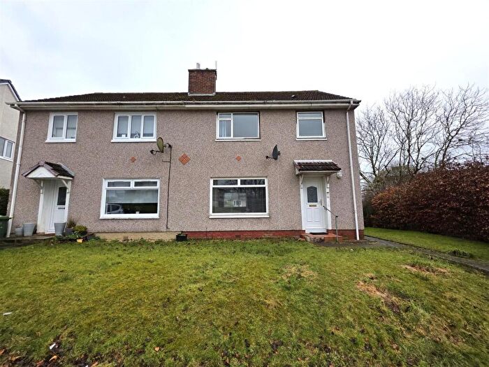 3 Bedroom Semi-Detached House To Rent In Dicks Park, Murray, East Kilbride, G75