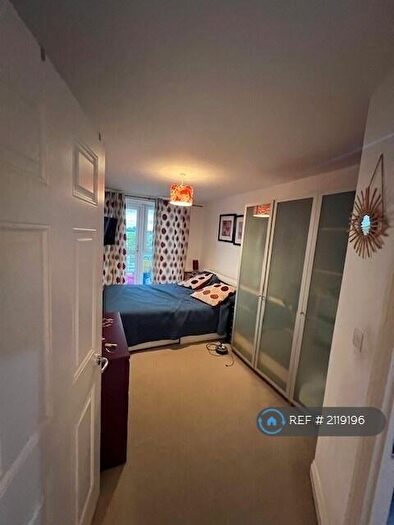 2 Bedroom Flat To Rent In Mill Court, Harlow, CM20