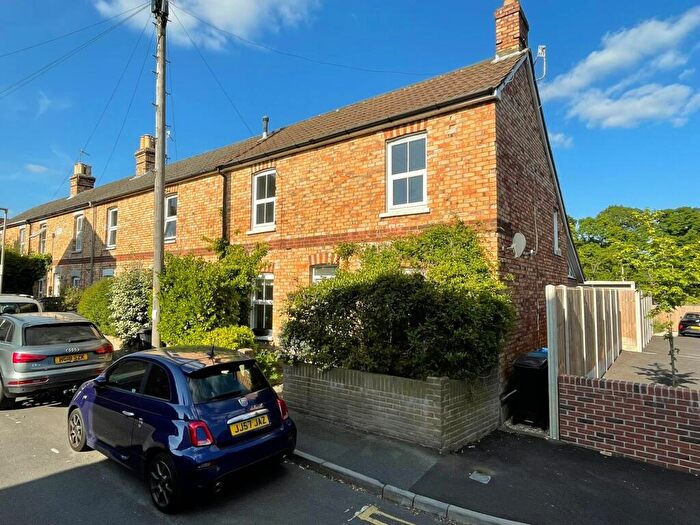 4 Bedroom End Of Terrace House To Rent In Chapel Road, Ashley Cross, Poole, BH14