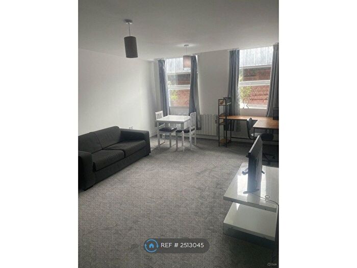 1 Bedroom Flat To Rent In Linthorpe Road, Middlesbrough, TS1