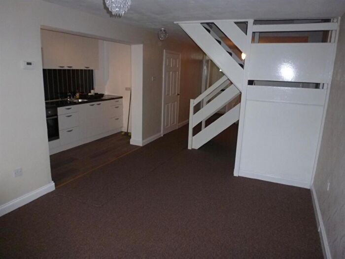 2 Bedroom Maisonette To Rent In Wellington Walk, Sulgrave, NE37