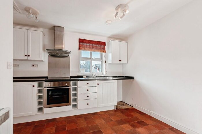 2 Bedroom Flat For Sale In Brunswick Street, Burnley, Lancashire, BB11