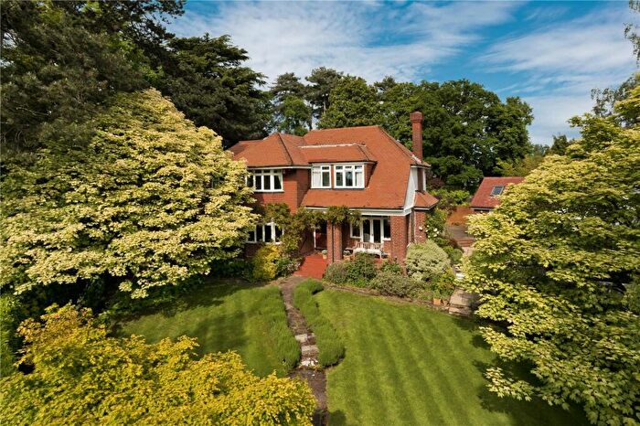 5 Bedroom Detached House To Rent In Ditton Grange Drive, Long Ditton, Surbiton, Surrey, KT6