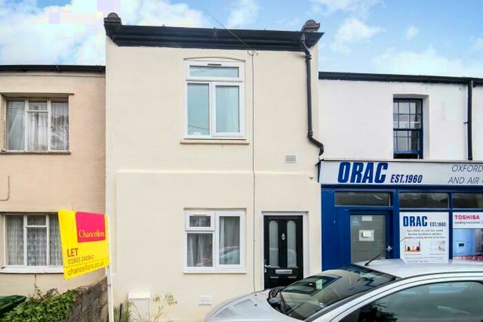 5 Bedroom Terraced House To Rent In Magdalen Road, Student Bedroom, OX4