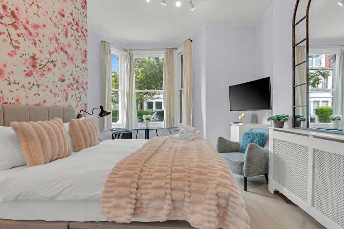 1 Bedroom Flat To Rent In Hammersmith, W6