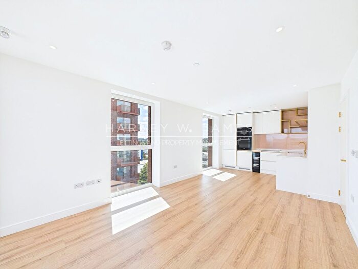 2 Bedroom Flat To Rent In Quay Walk, Wembley, HA0