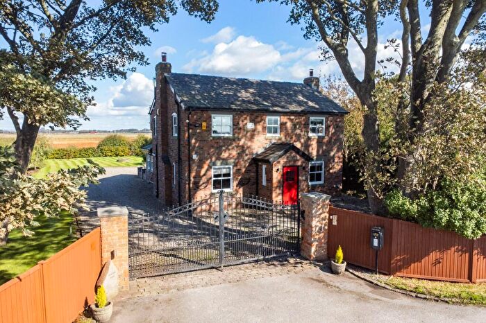 4 Bedroom Detached House For Sale In Carr Moss Lane, Halsall, L39